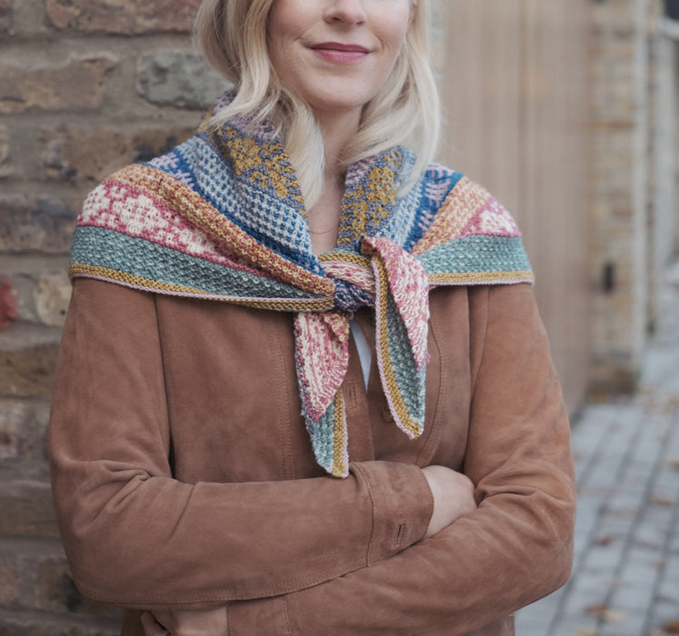 Gwen Mini Shawl