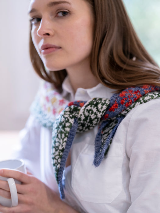 Folky Scout Mini Shawl