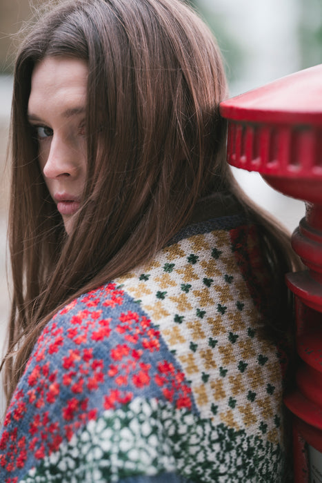Folky Scout Mini Shawl Kit
