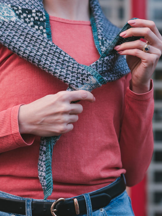 Tile Scout Mini Shawl Kit
